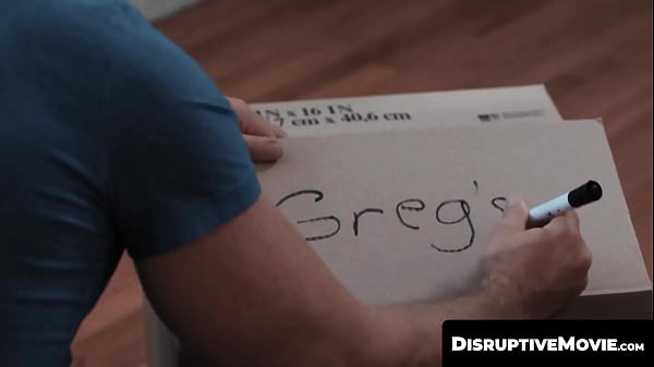 DisruptiveMovie.com – Johnny Moon seduces and bareback fucks older jock Pierce Paris