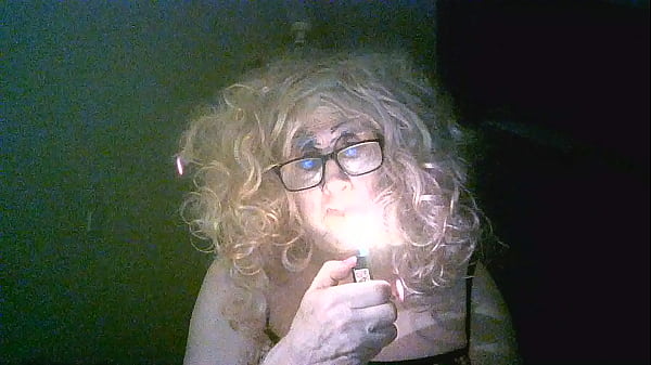 Old smoking scrubber fag bitch sissy Shitcunt Sarah Wankward degrades herself again for black Bull